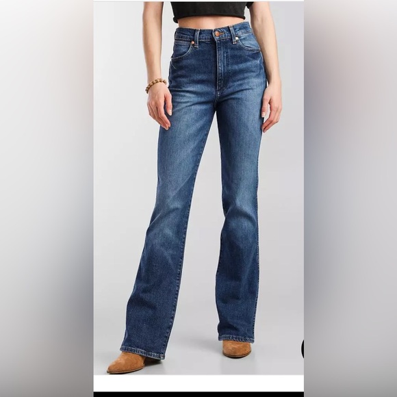 Free People Wrangler Westward 626 High-Rise Bootcut Jeans. NWT. Dust Dark Blue - Picture 10 of 11